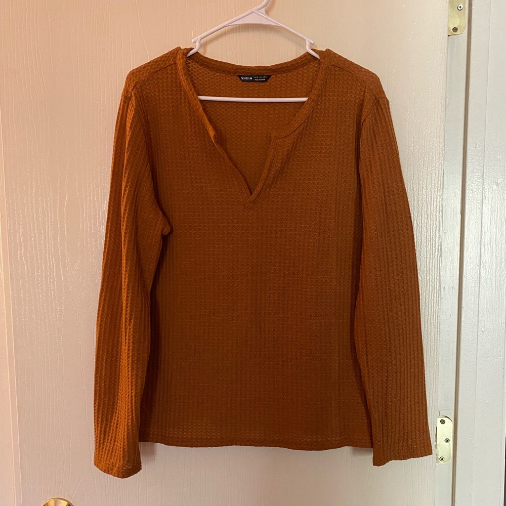 Oversized long sleeve waffle knit top. Size XL